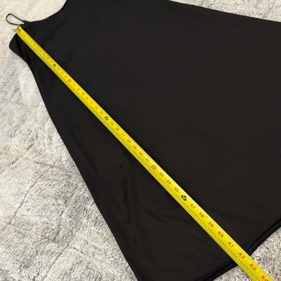 Vanity Fair Black Maxi Slip with Adjustable Spaghetti Straps-S (34) - Picture 5 of 7